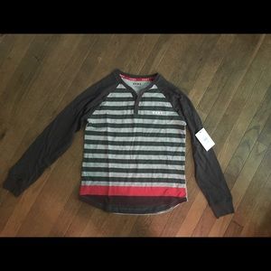 DKNY Boys Top size 10/12 NWT